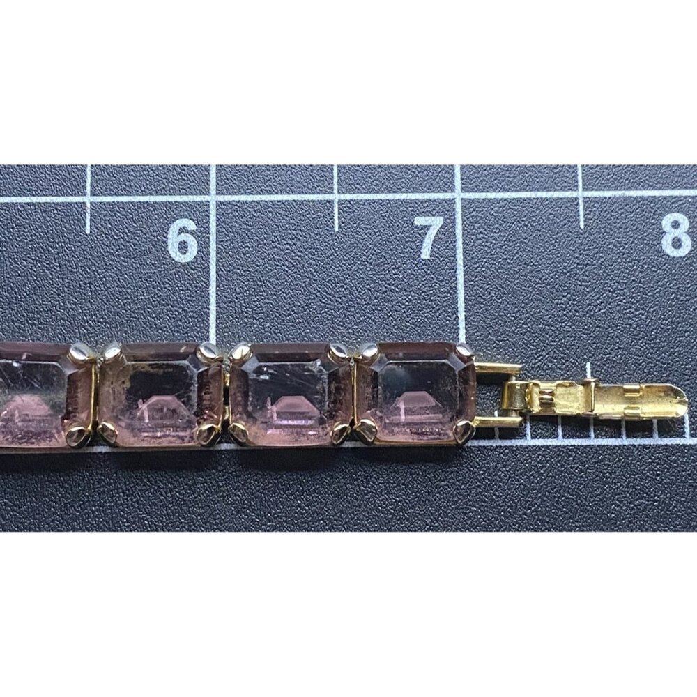 Vtg Monet Signed Purple Emerald Cut Glass Crystal Tennis Bracelet Gold Tone 7.5" - Picture 8 of 10